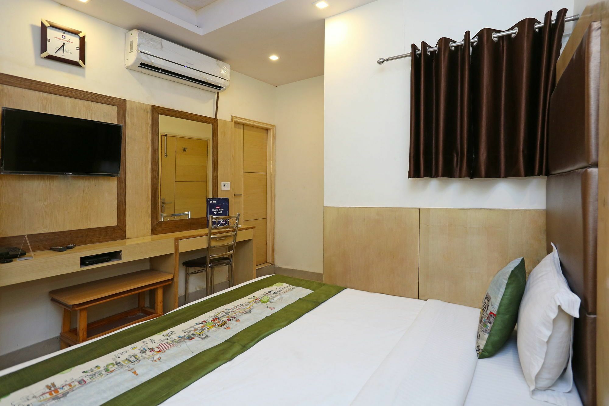 Oyo 9233 Hotel Cottage Lord Krishna Нью-Делі Екстер'єр фото