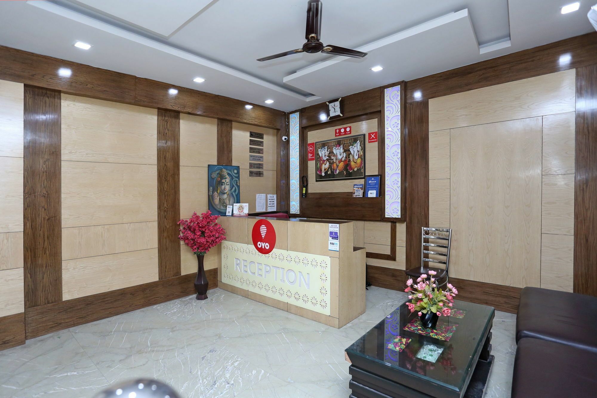 Oyo 9233 Hotel Cottage Lord Krishna Нью-Делі Екстер'єр фото