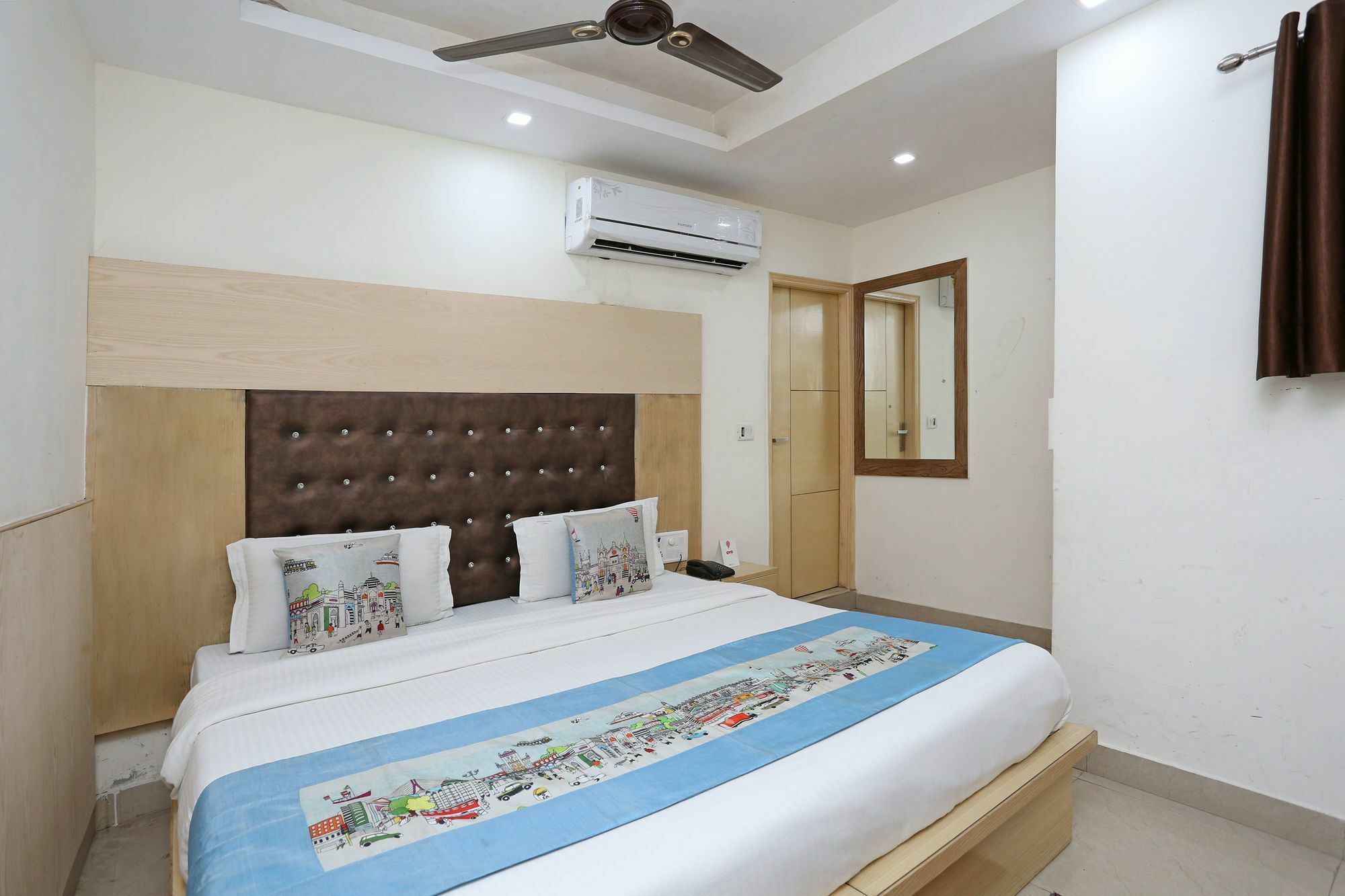 Oyo 9233 Hotel Cottage Lord Krishna Нью-Делі Екстер'єр фото